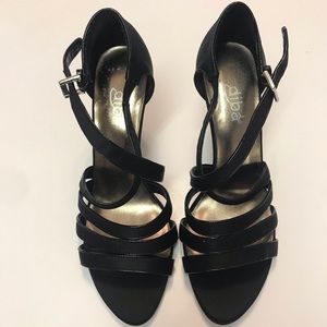 NWOT Diba Black Strappy Heels